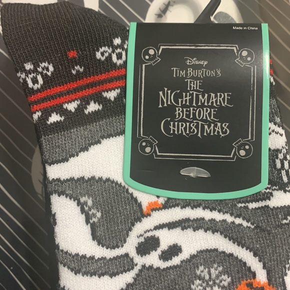 Nightmare Before Christmas 2-Pair Pack of Jack Skellington Crew Socks - Picture 5 of 9